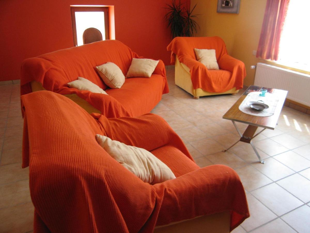 Quaint Apartment In Ondenval With Terrace Waimes Rum bild