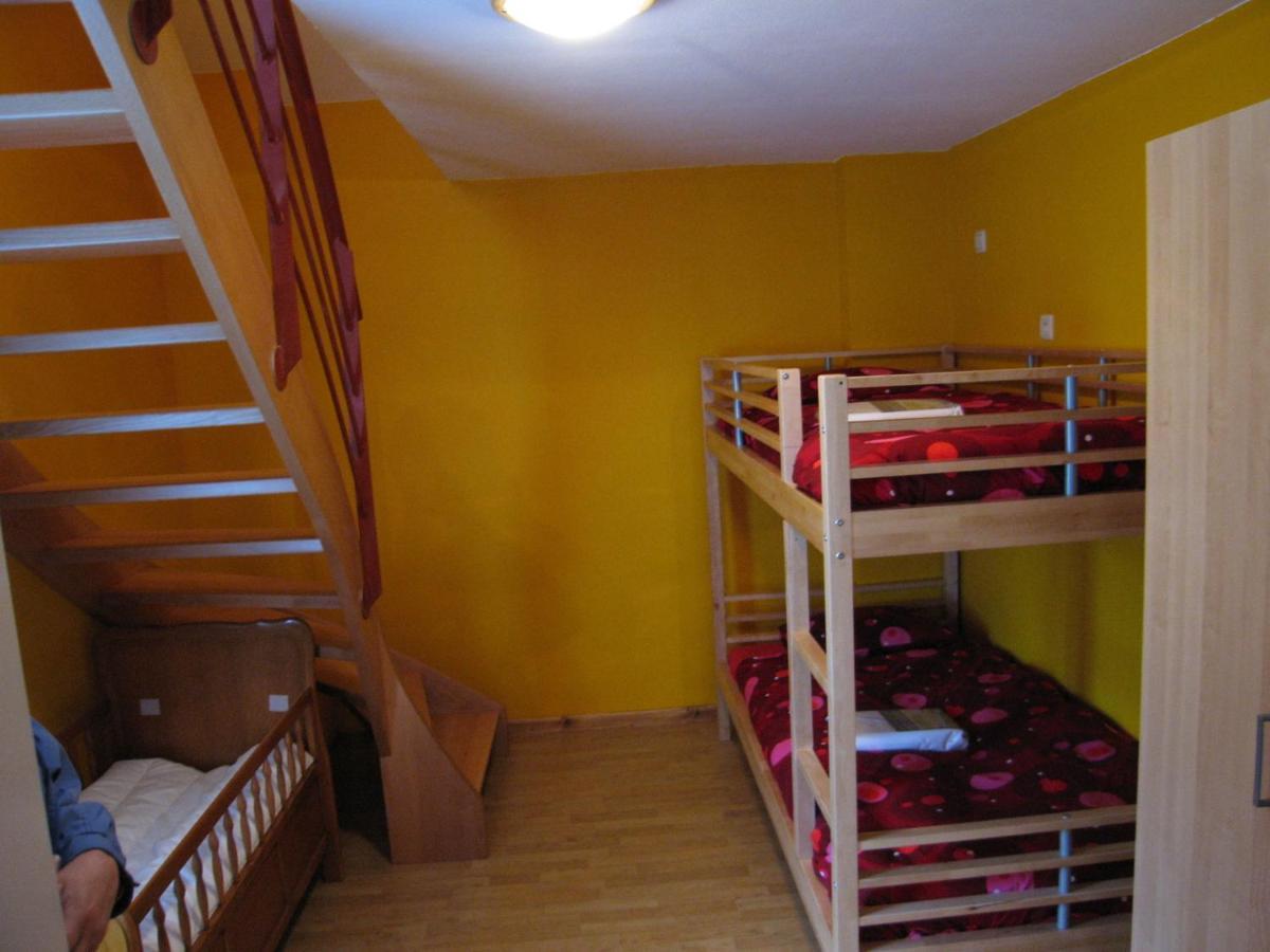Quaint Apartment In Ondenval With Terrace Waimes Exteriör bild